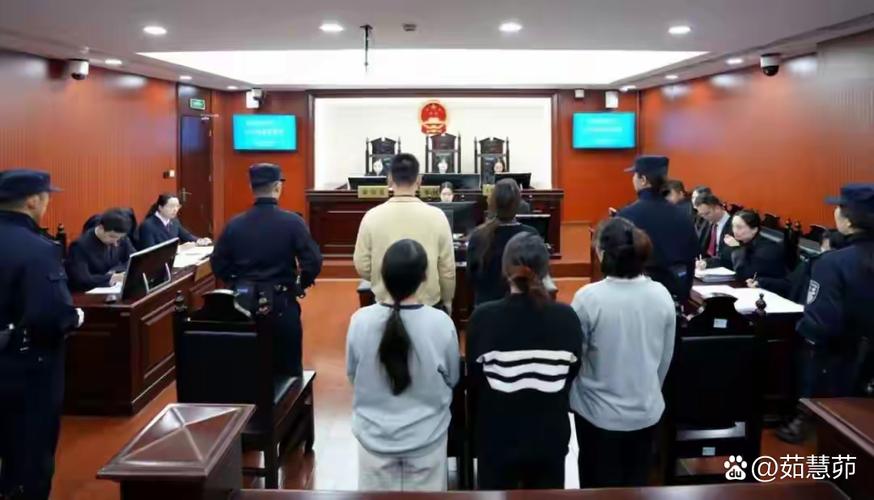 新澳门原料免费和女子强拽小孩被刑拘与女子强拽小孩被刑拘视频